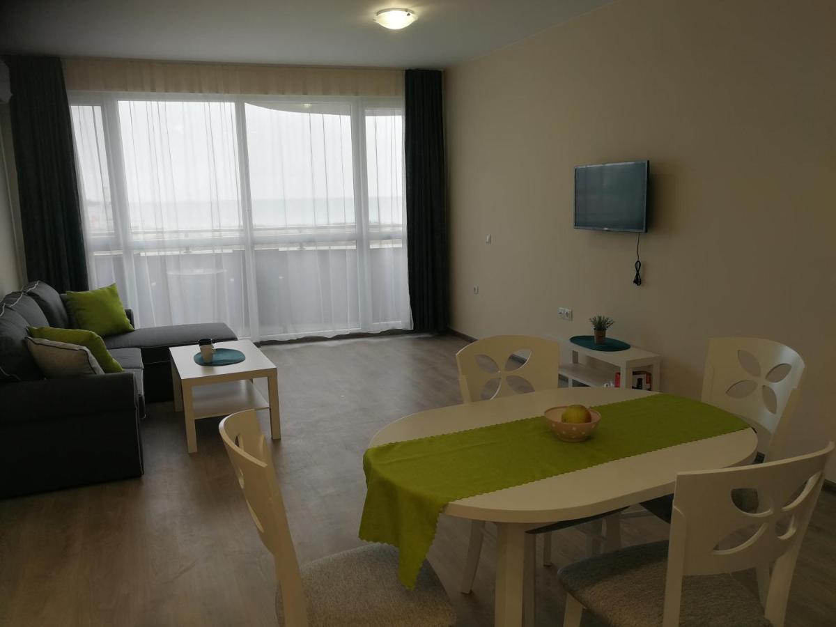 Donchevi Apartments Primorsko Bagian luar foto