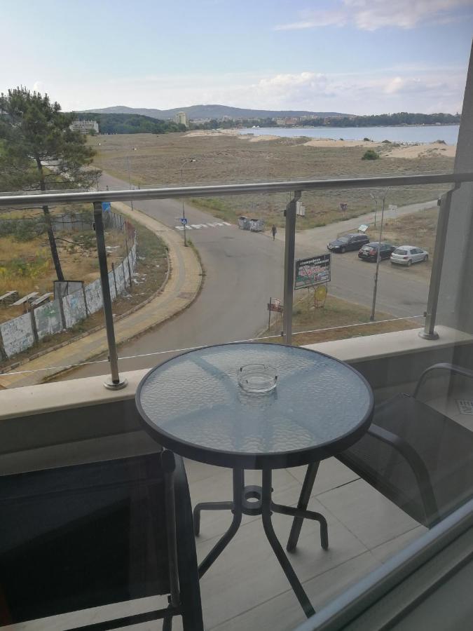 Donchevi Apartments Primorsko Bagian luar foto
