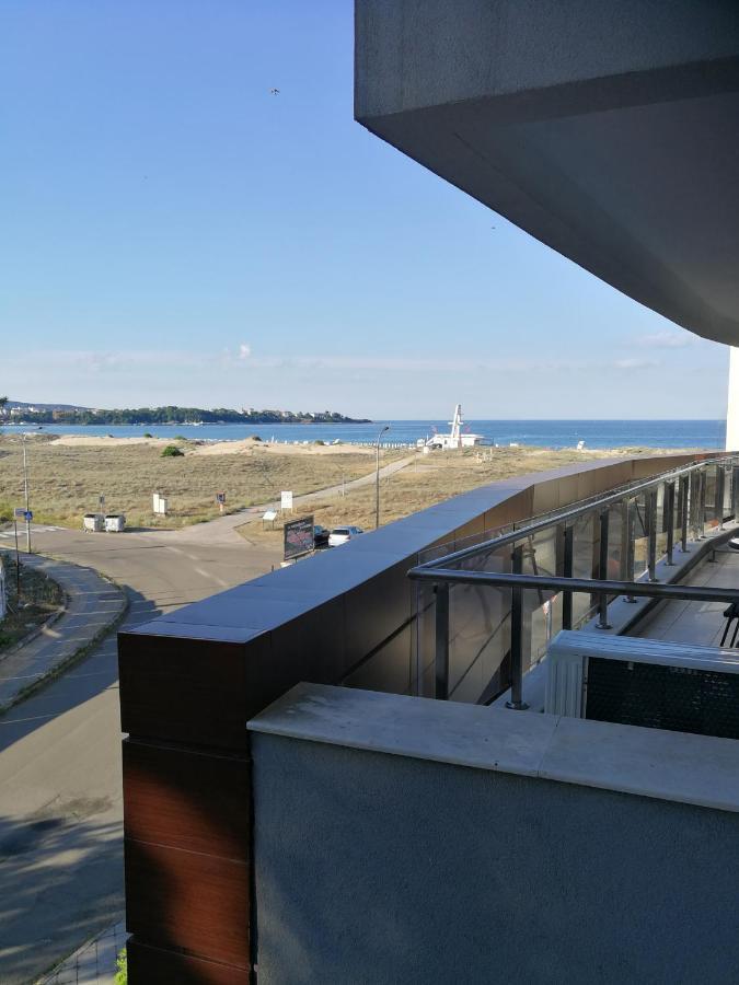 Donchevi Apartments Primorsko Bagian luar foto