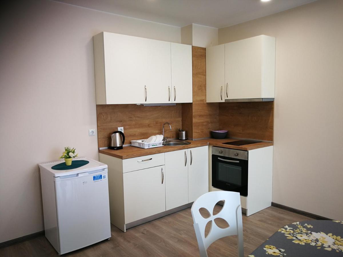 Donchevi Apartments Primorsko Bagian luar foto